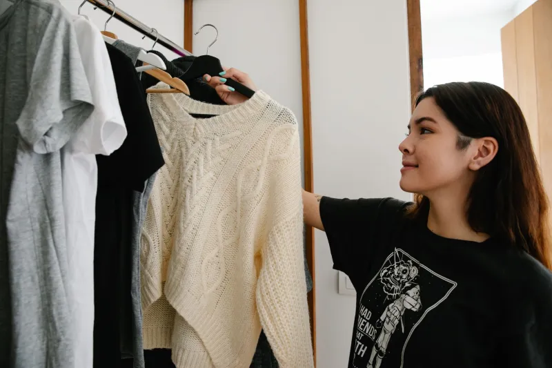 Work Smarter, Dress Better: The Seasonal Rotation Trick That Makes Your Closet Feel Brand New